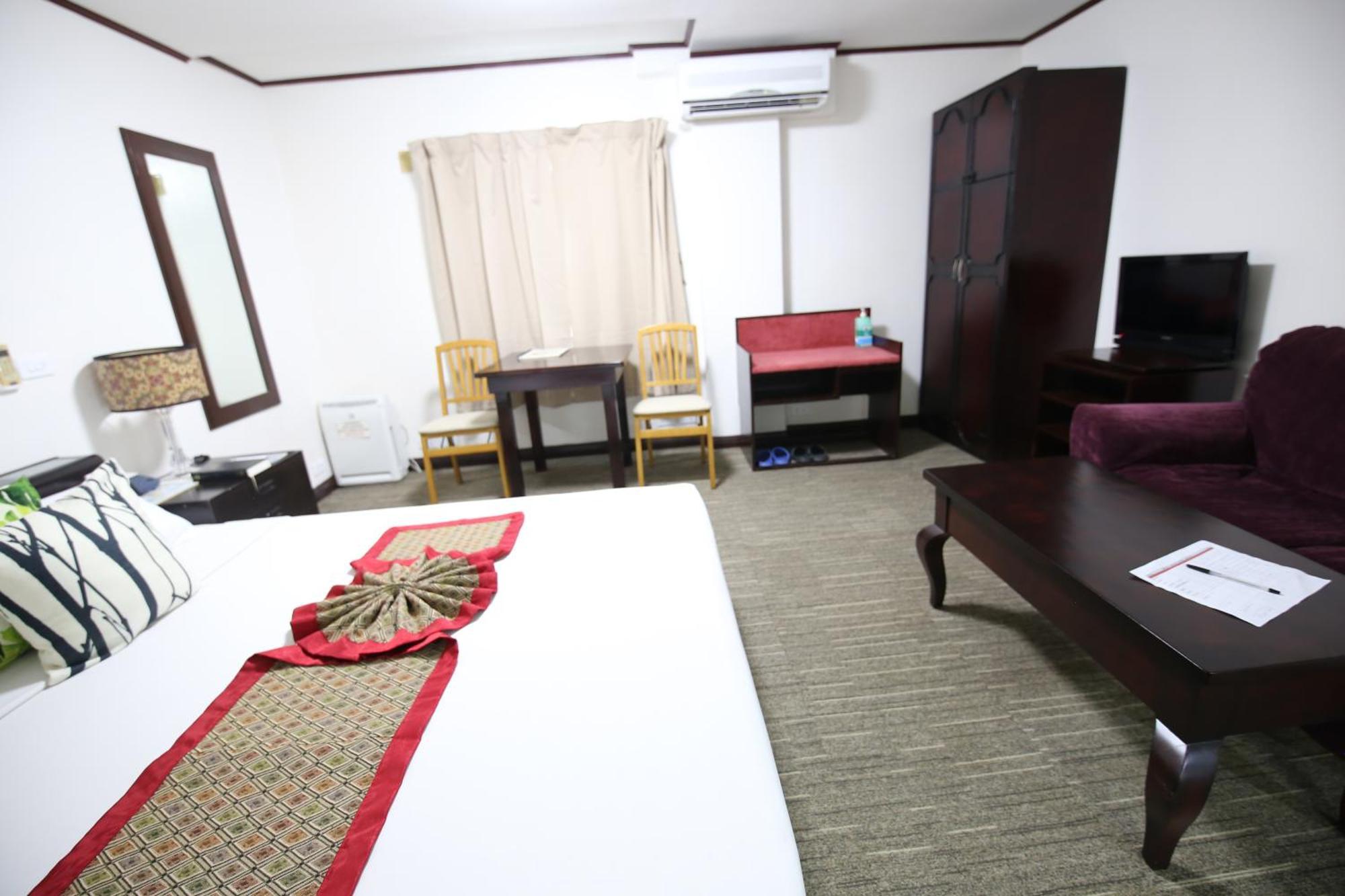 Hotel Asia Cebu ภายนอก รูปภาพ