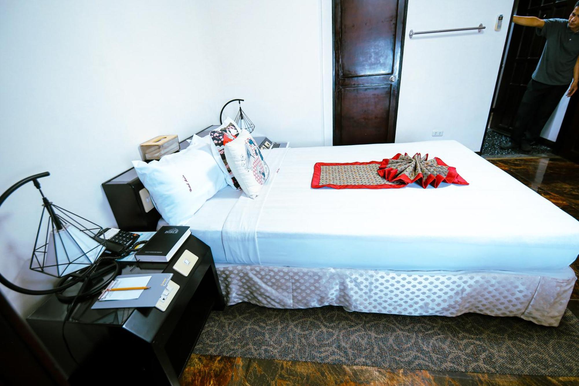 Hotel Asia Cebu ภายนอก รูปภาพ