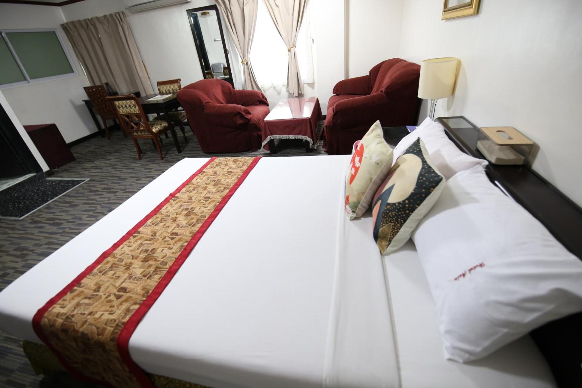 Hotel Asia Cebu ภายนอก รูปภาพ