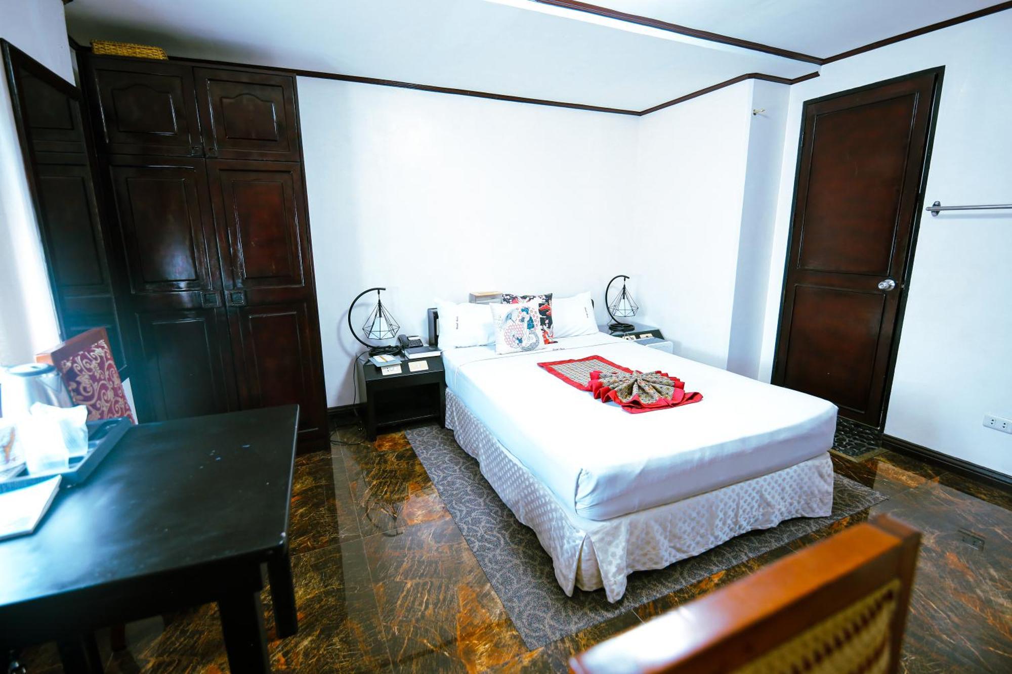 Hotel Asia Cebu ภายนอก รูปภาพ